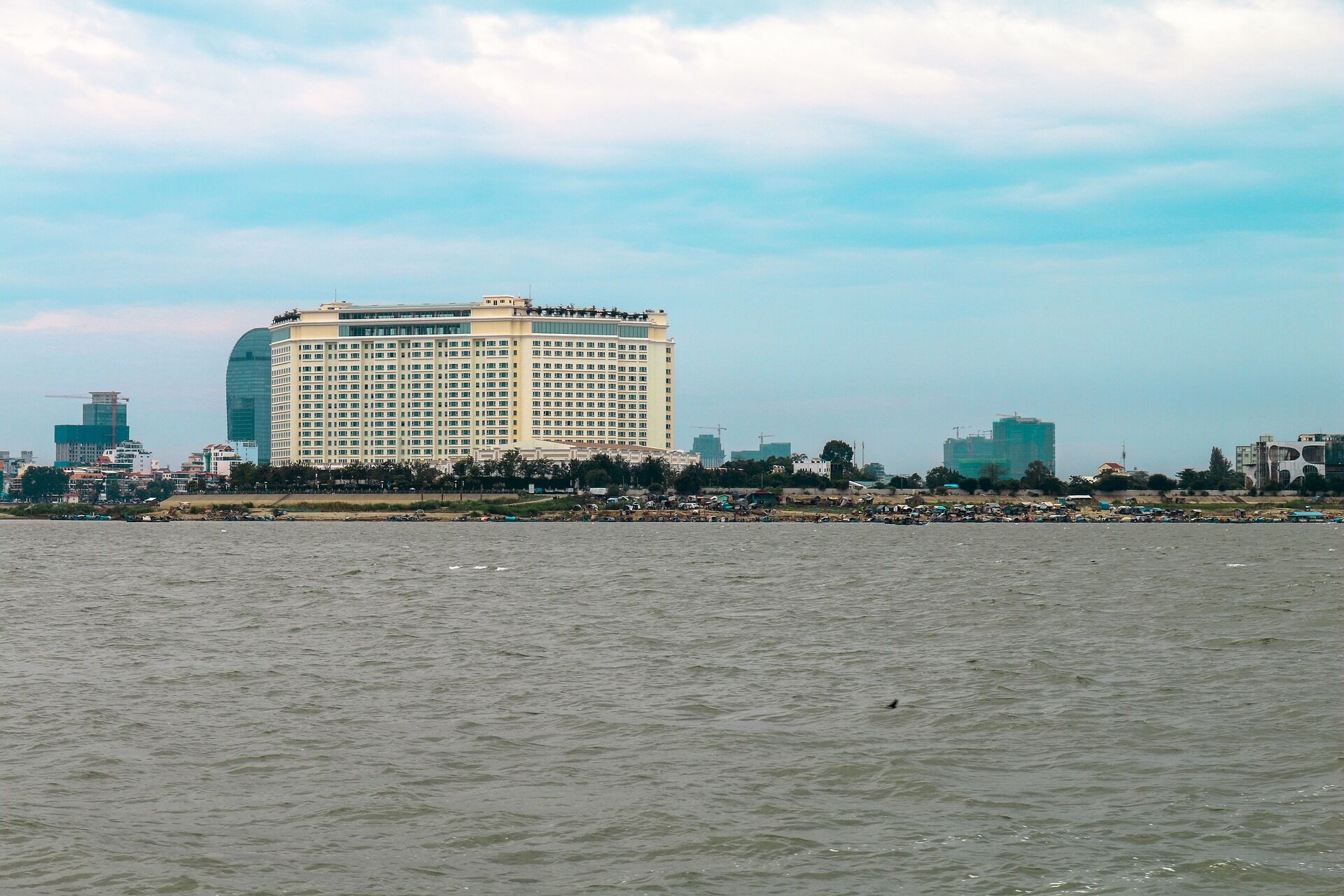 Experience Phnom Penh Tours with sustainable journeys